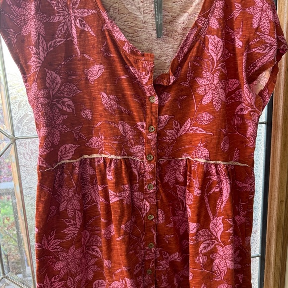 Anthropologie Tops - Anthropologie Blush and Cream Knit Top